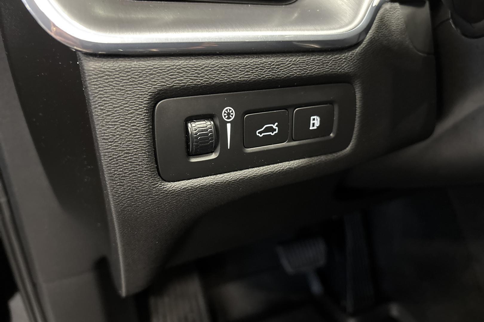 VOLVO XC60 2020
