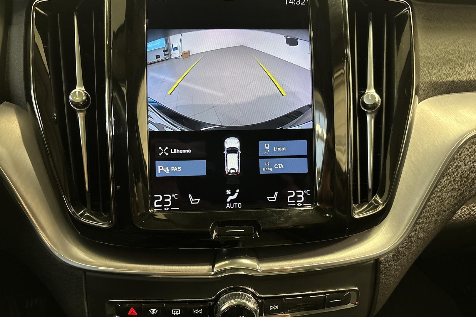 VOLVO XC60 2020