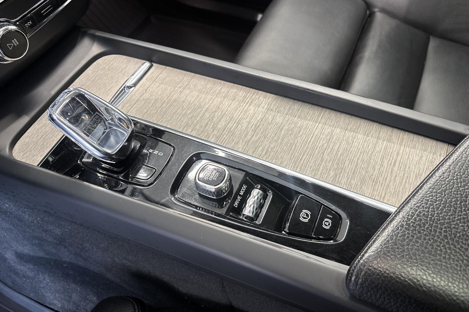 Volvo XC60 17