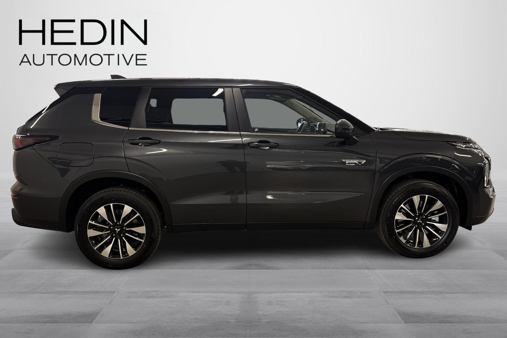 Mitsubishi Outlander 2025