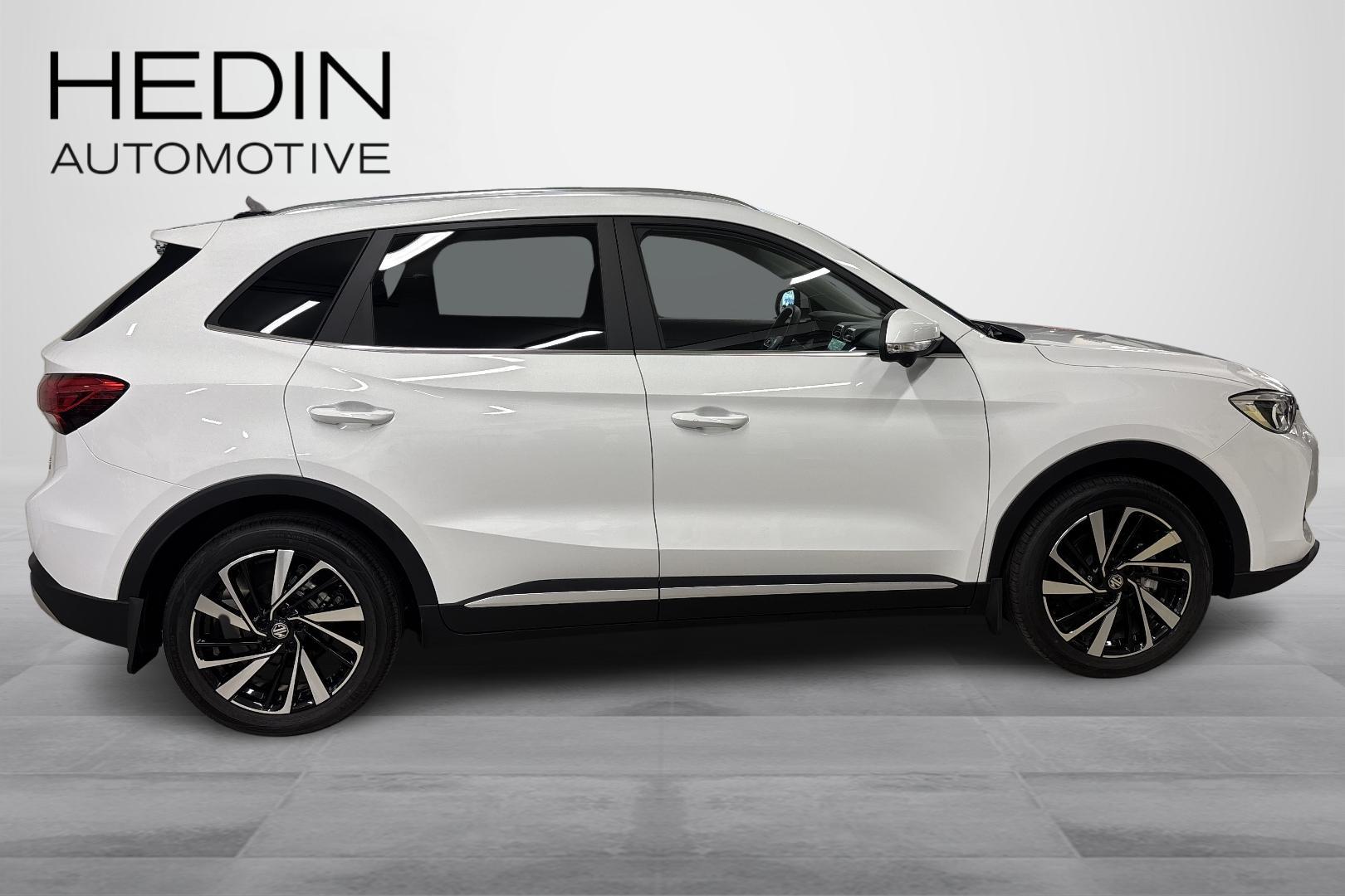MG ZS 2025