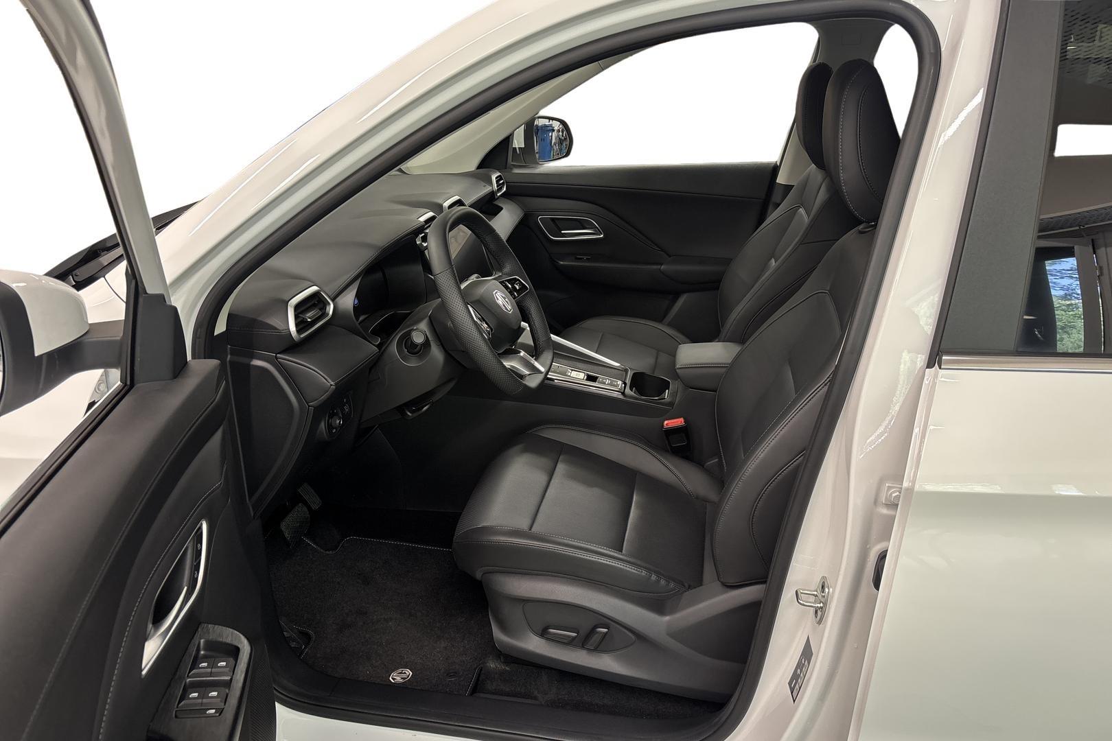 MG ZS 2025