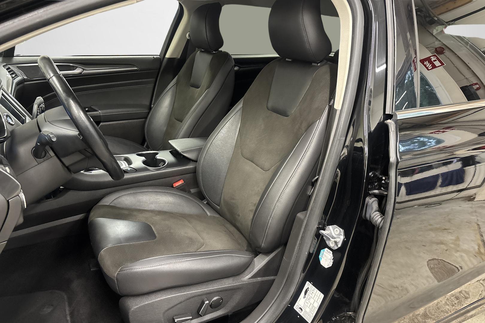 FORD MONDEO 2019