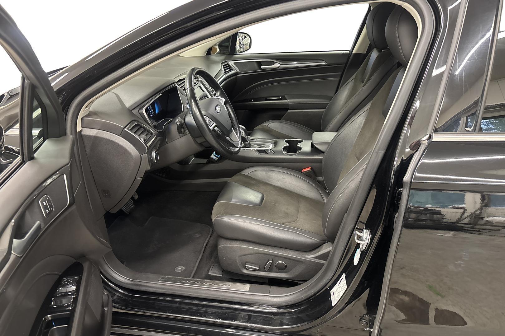 FORD MONDEO 2019