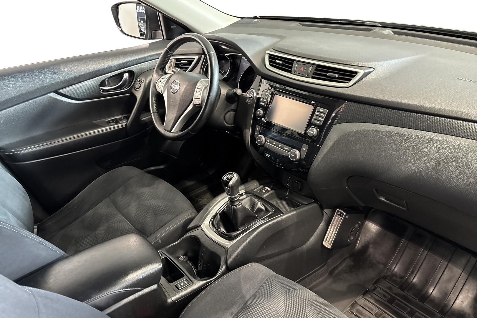 NISSAN X-TRAIL 2016