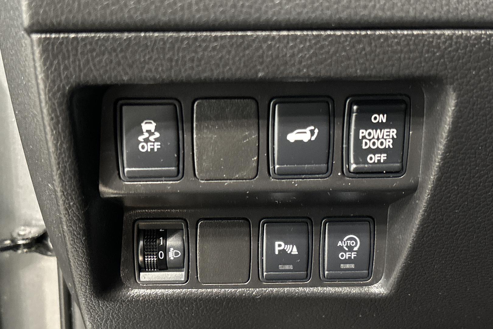 NISSAN X-TRAIL 2016