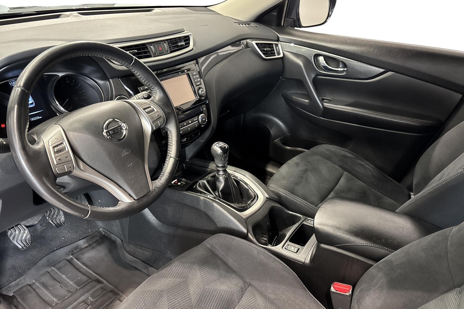 NISSAN X-TRAIL 2016