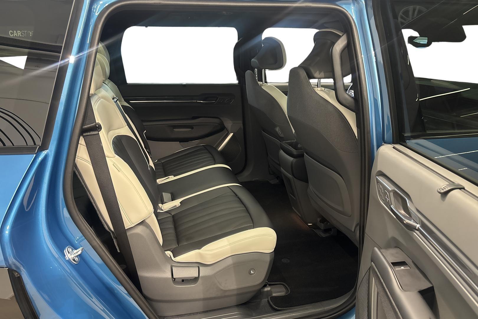 Kia EV9 11