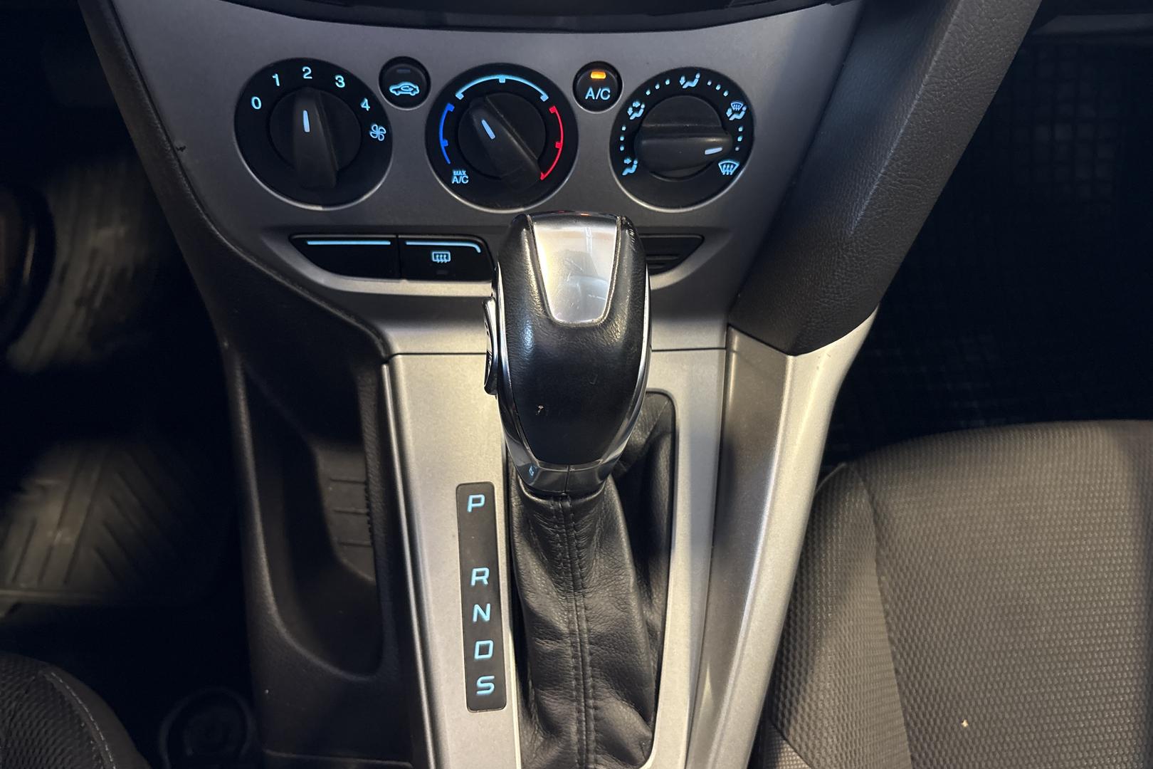 Ford Focus 21