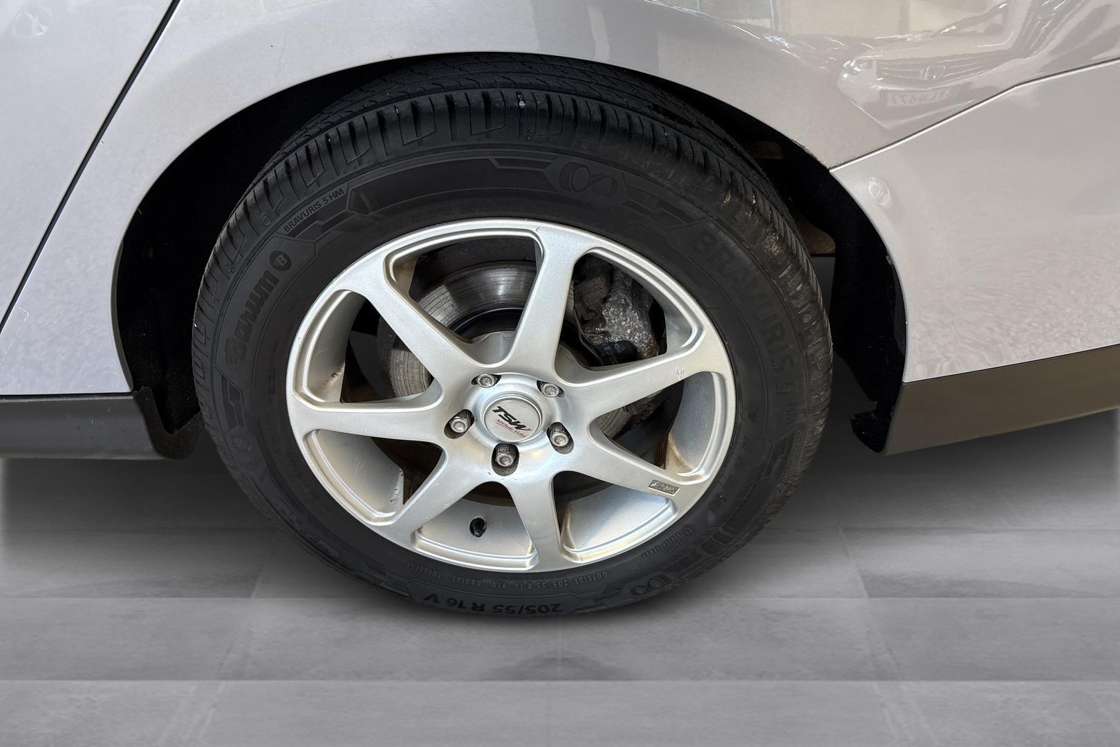 Ford Focus 29