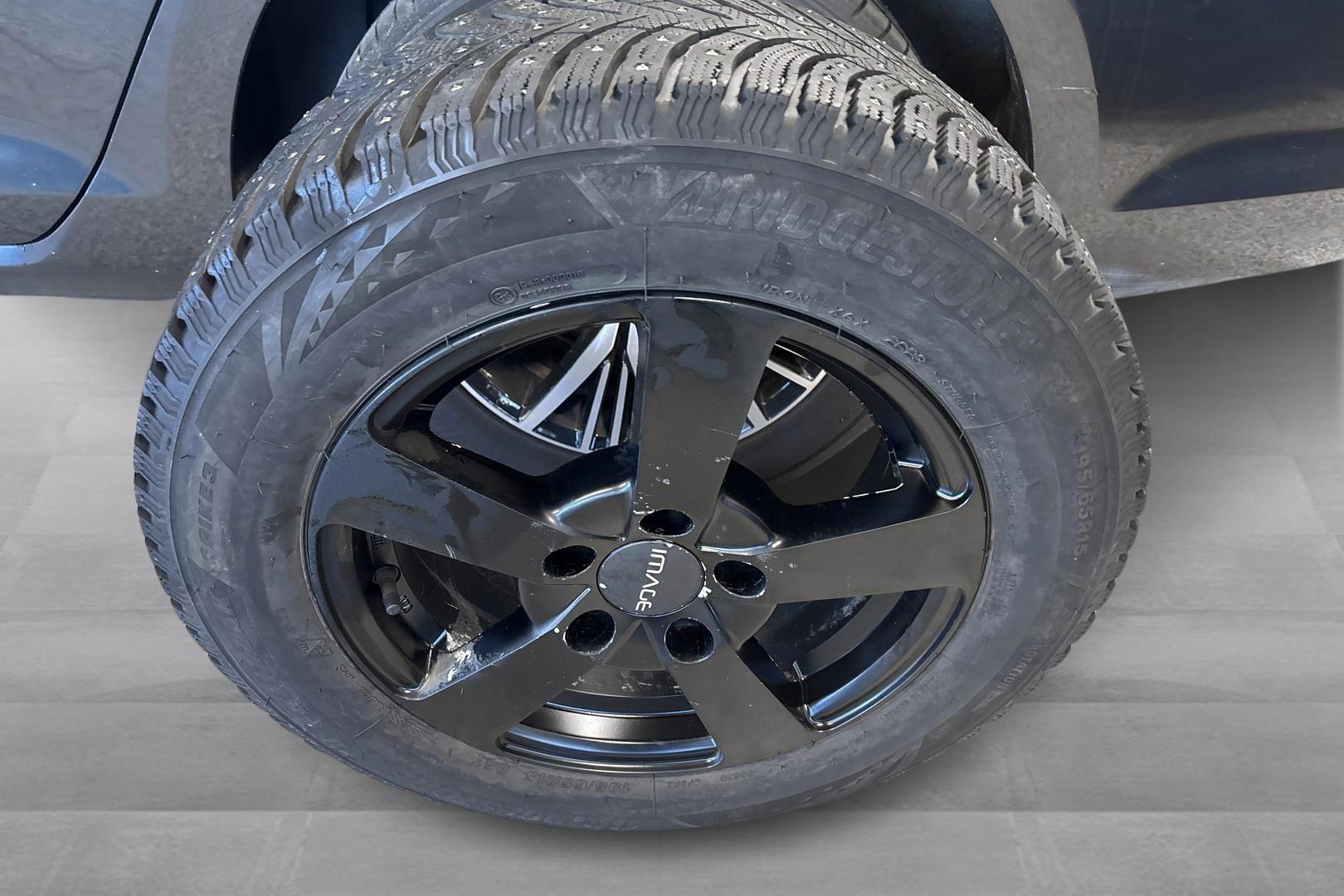 Volkswagen Golf 2016