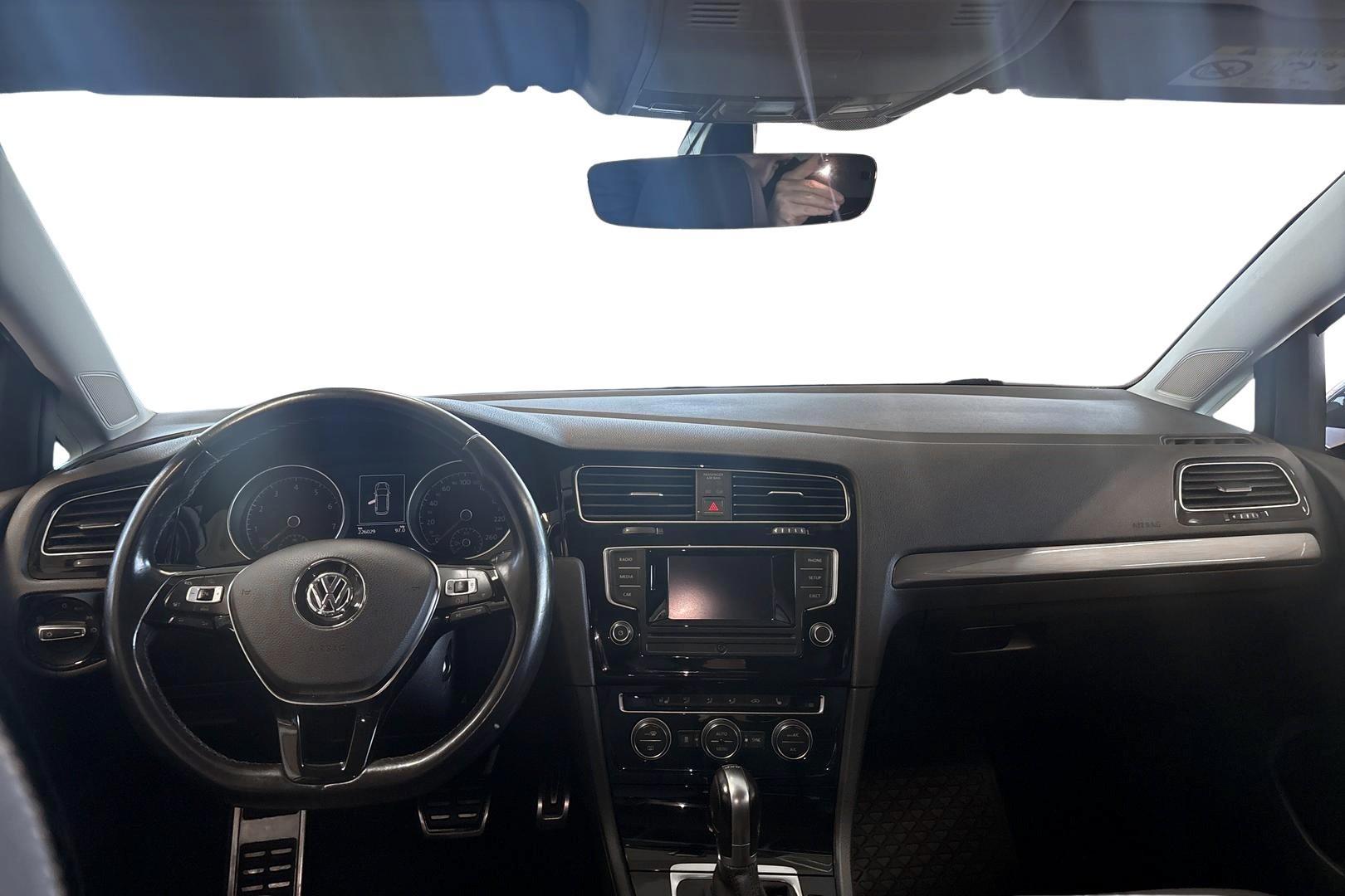 Volkswagen Golf 2016
