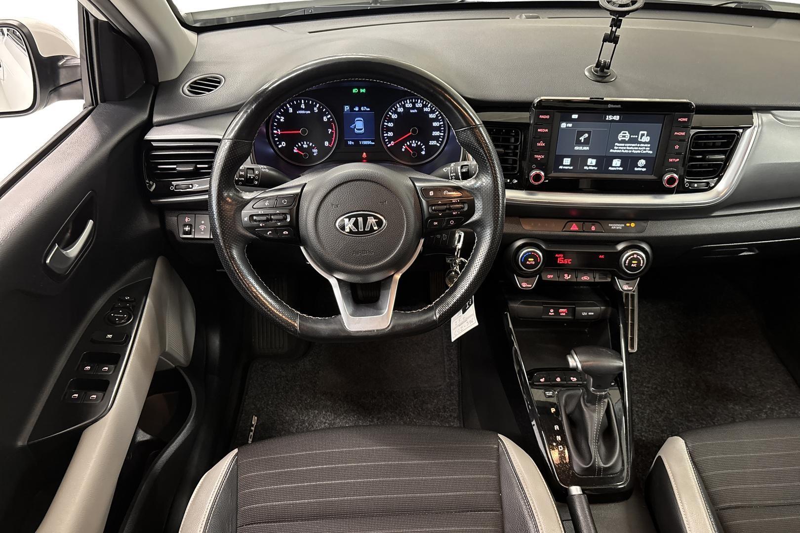 Kia Stonic 24