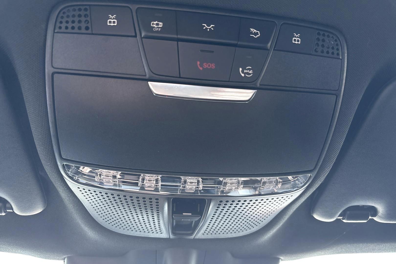 MERCEDES-BENZ EQC 2019