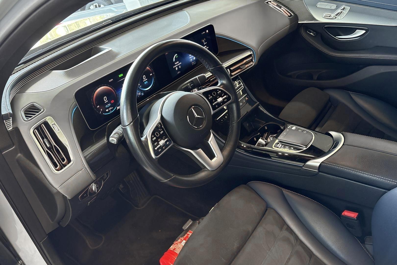 MERCEDES-BENZ EQC 2019