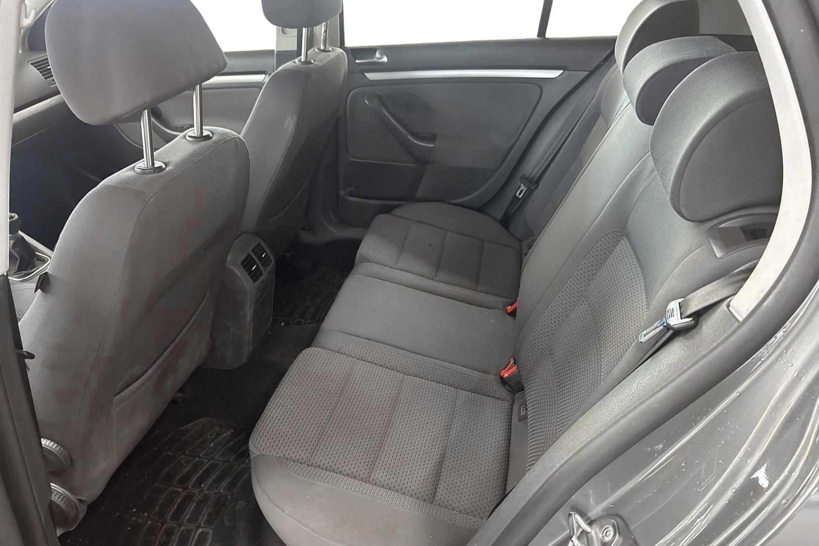 Volkswagen Golf 2006