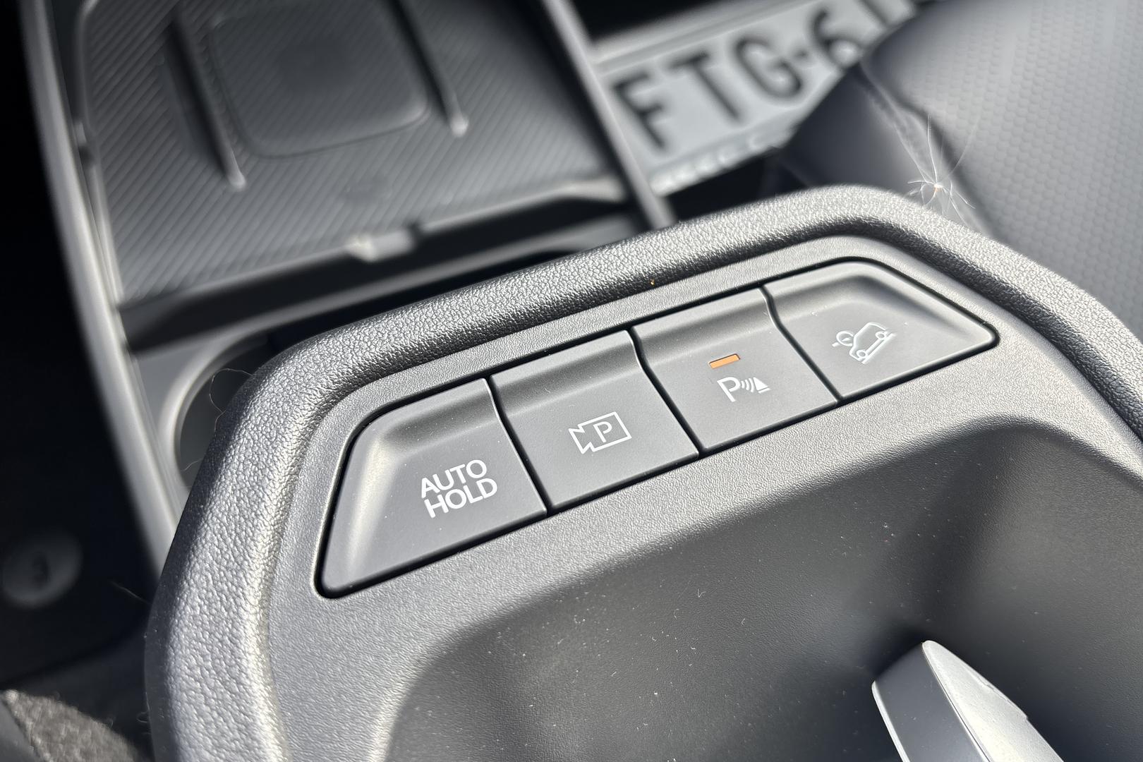 KIA EV4 2026