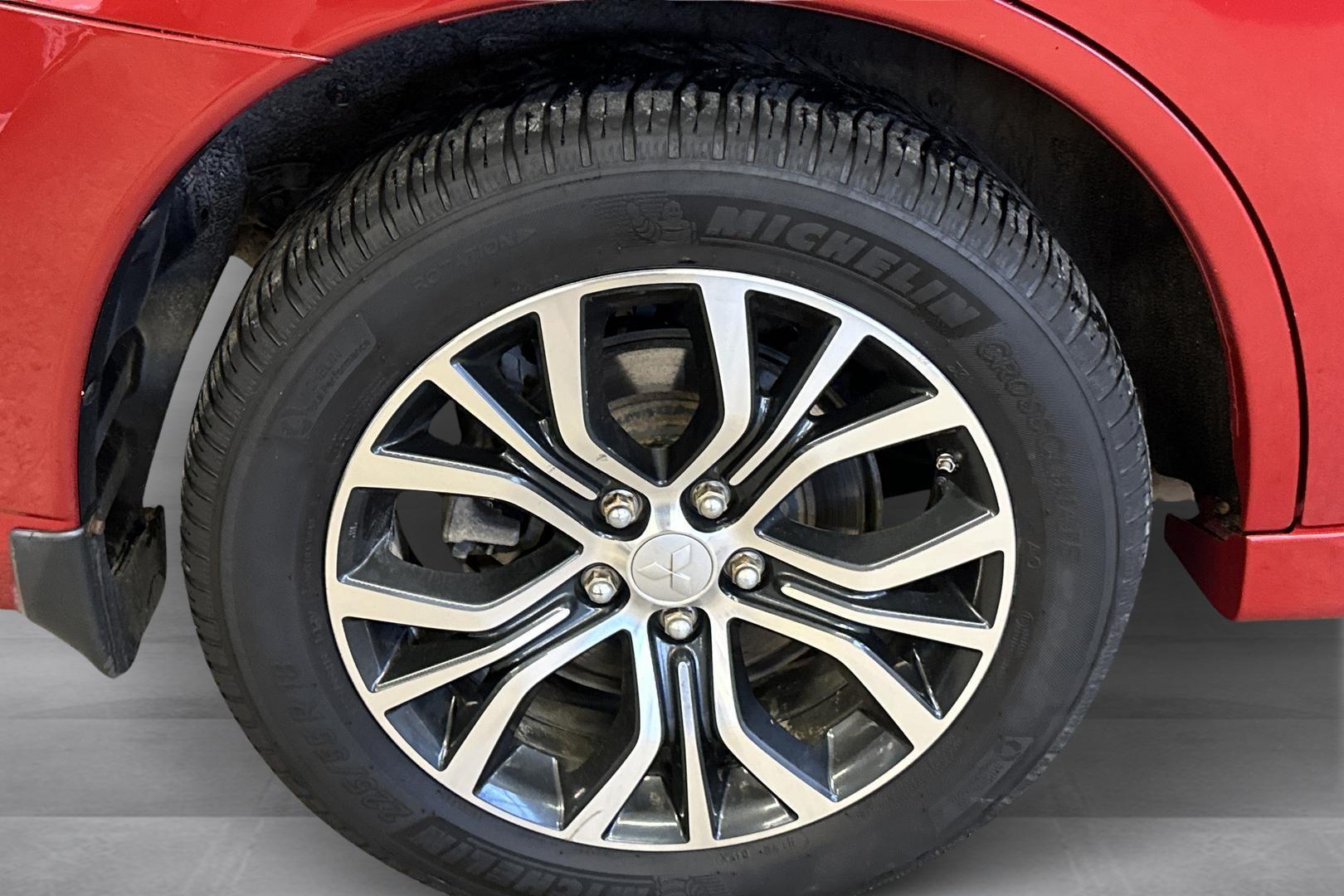 Mitsubishi Outlander PHEV 2017