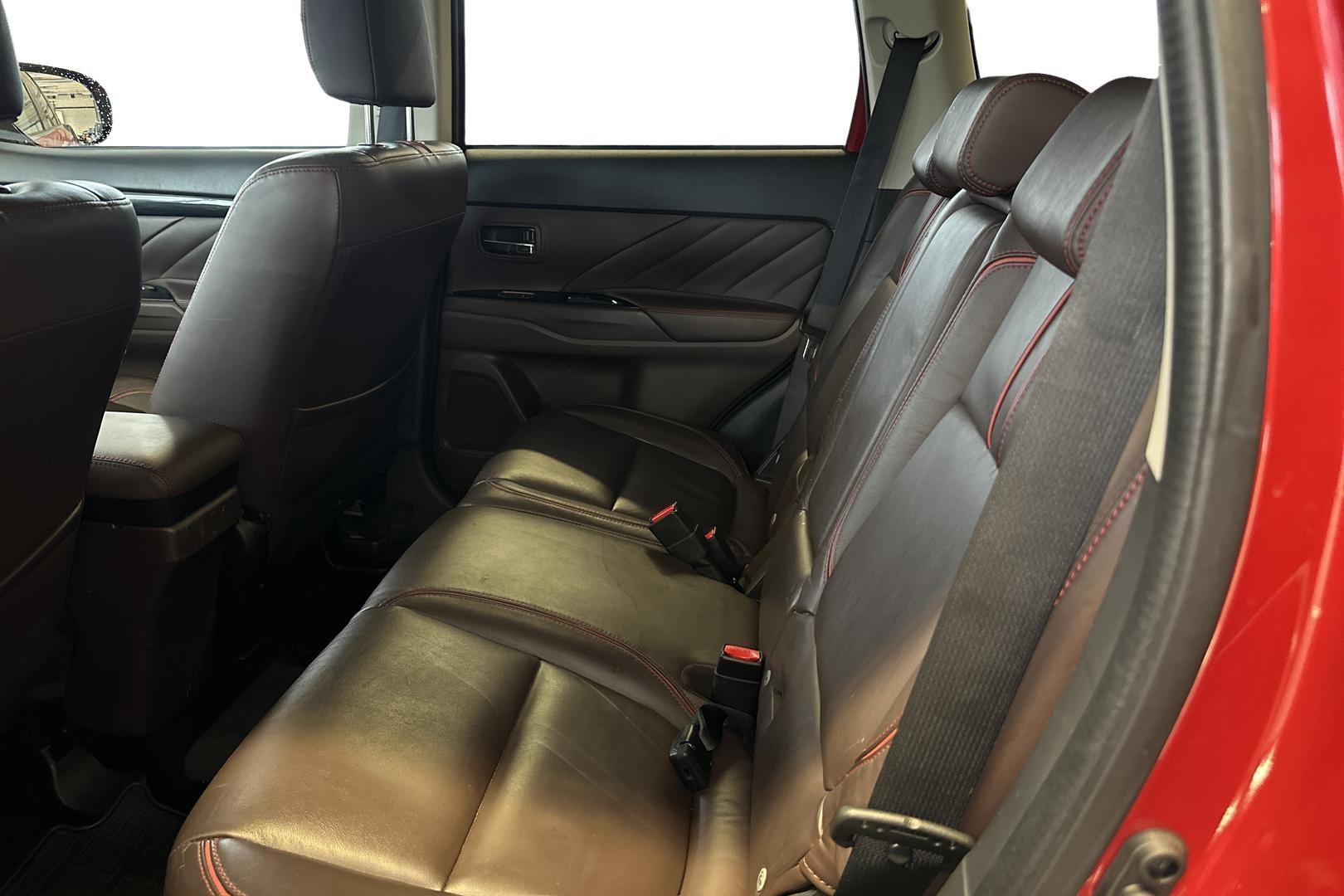 Mitsubishi Outlander PHEV 2017