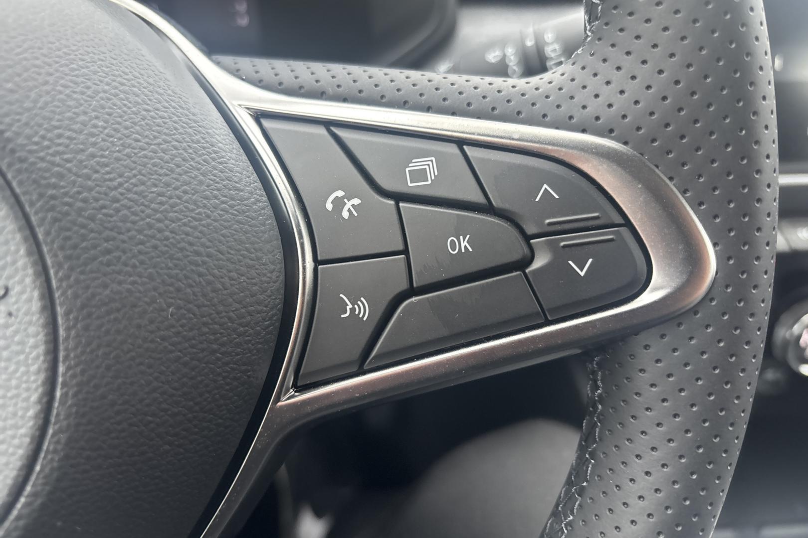 Mitsubishi Colt 2025