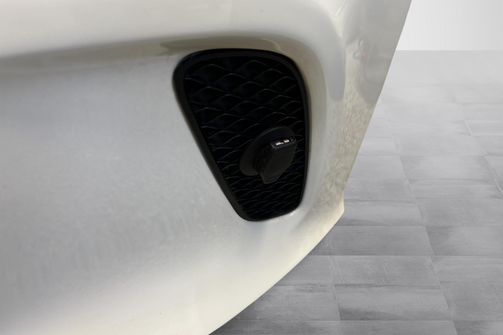 MERCEDES-BENZ A 2016