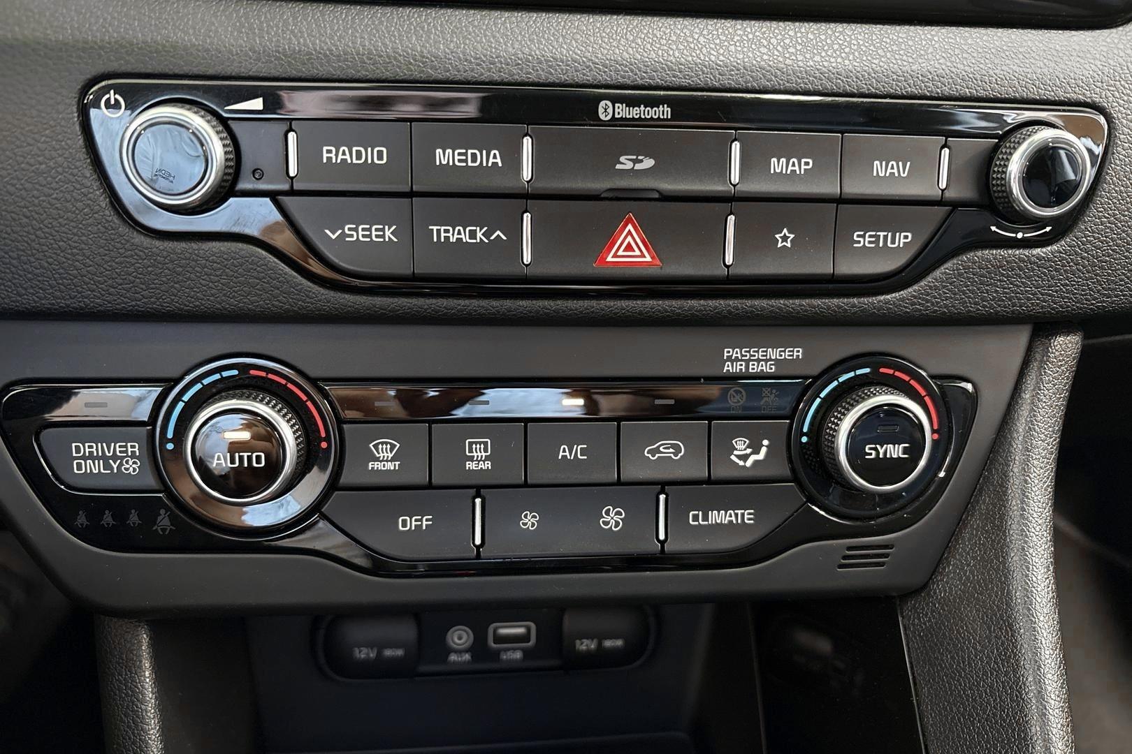 Kia Niro plug-in 2019