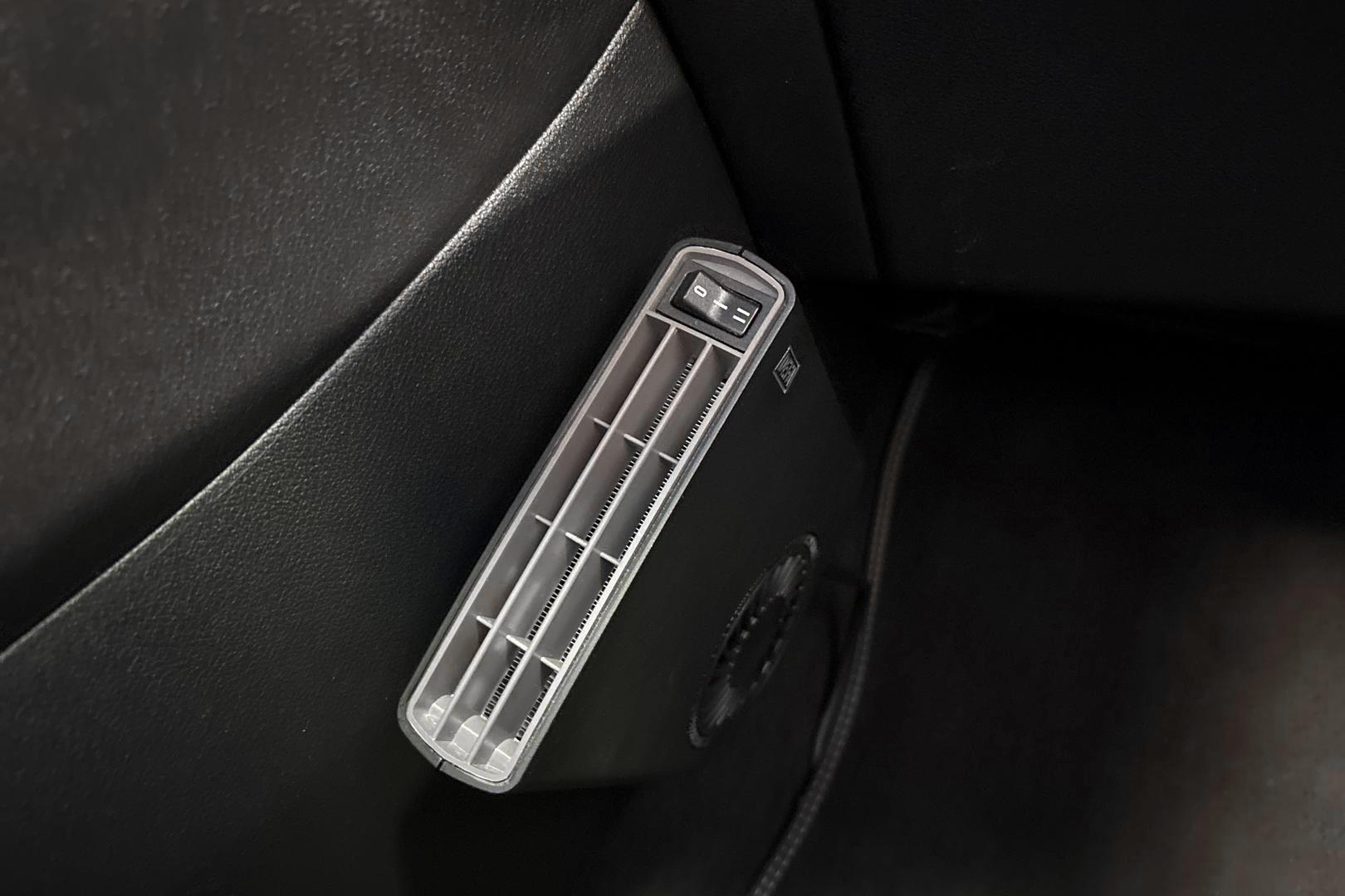 Kia Niro plug-in 2019
