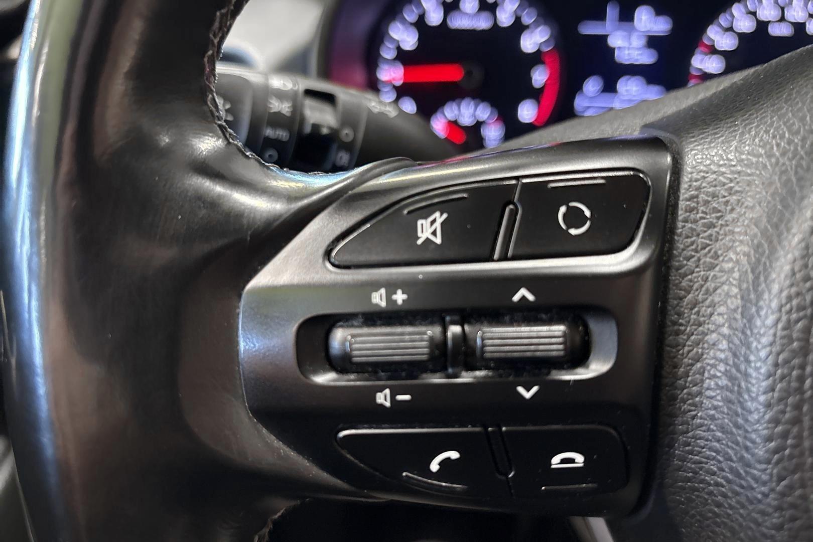 Kia Rio 15