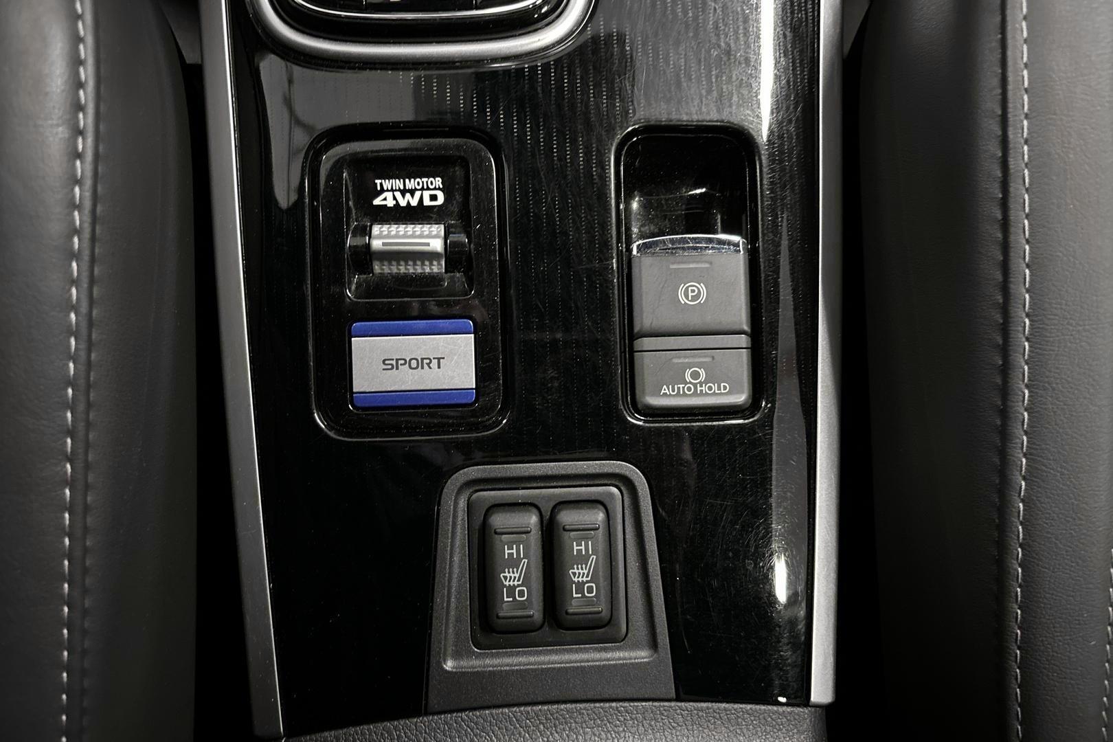 Mitsubishi Outlander PHEV 2021