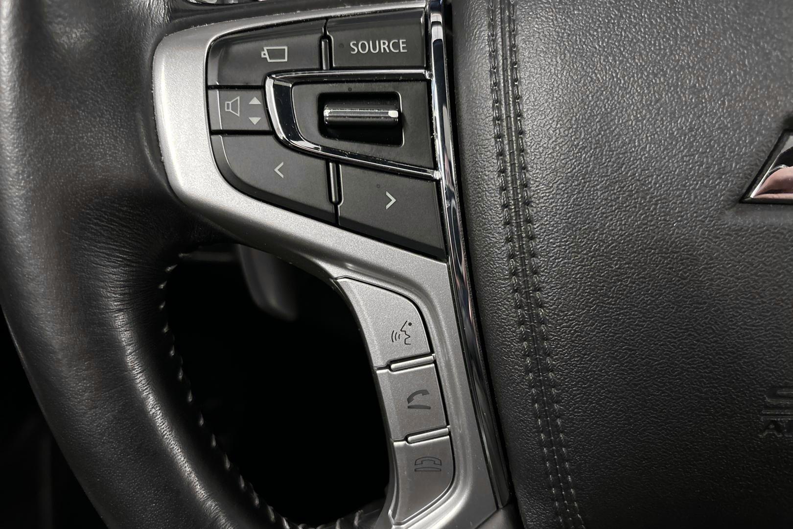 Mitsubishi Outlander PHEV 2021