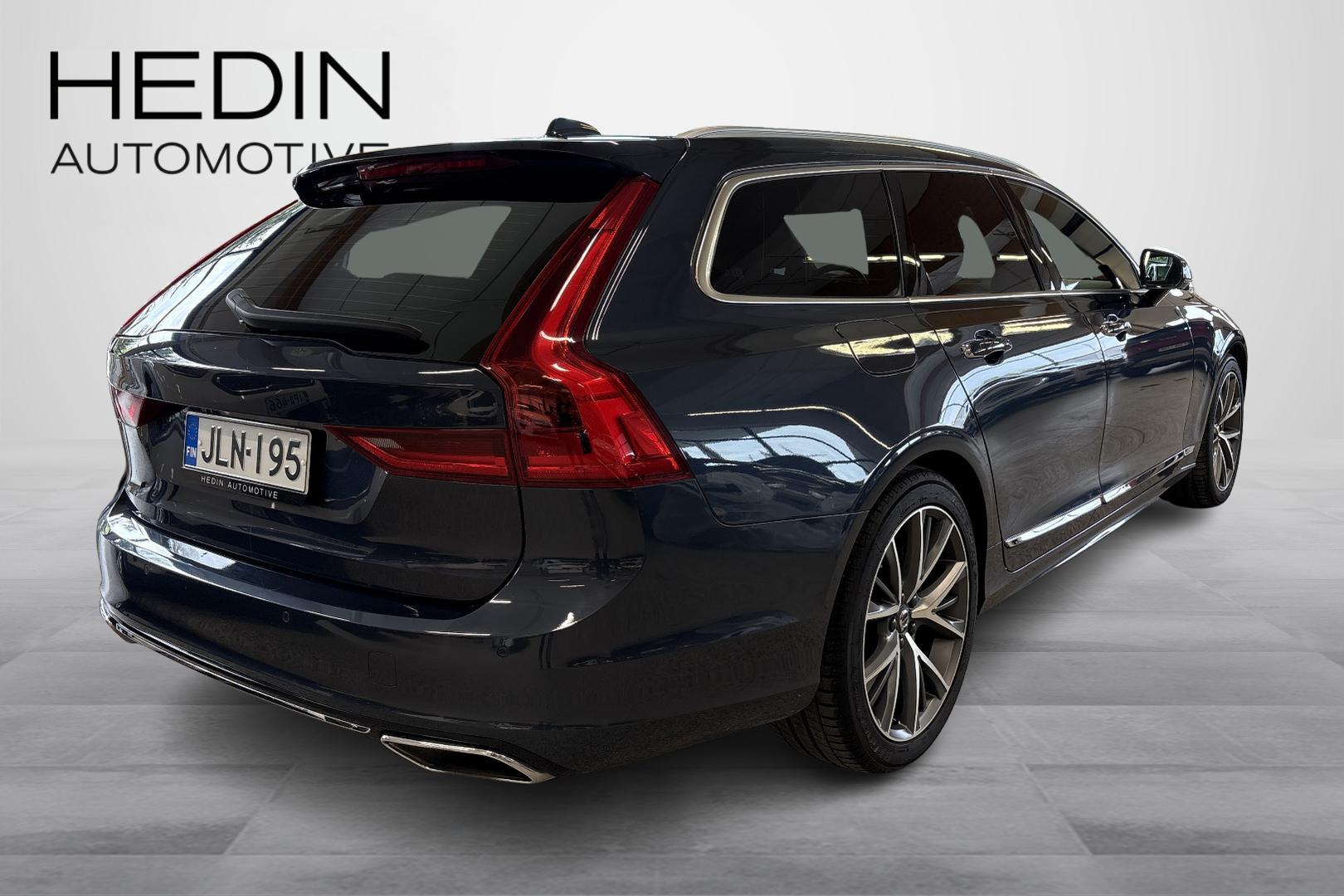 VOLVO V90 2020