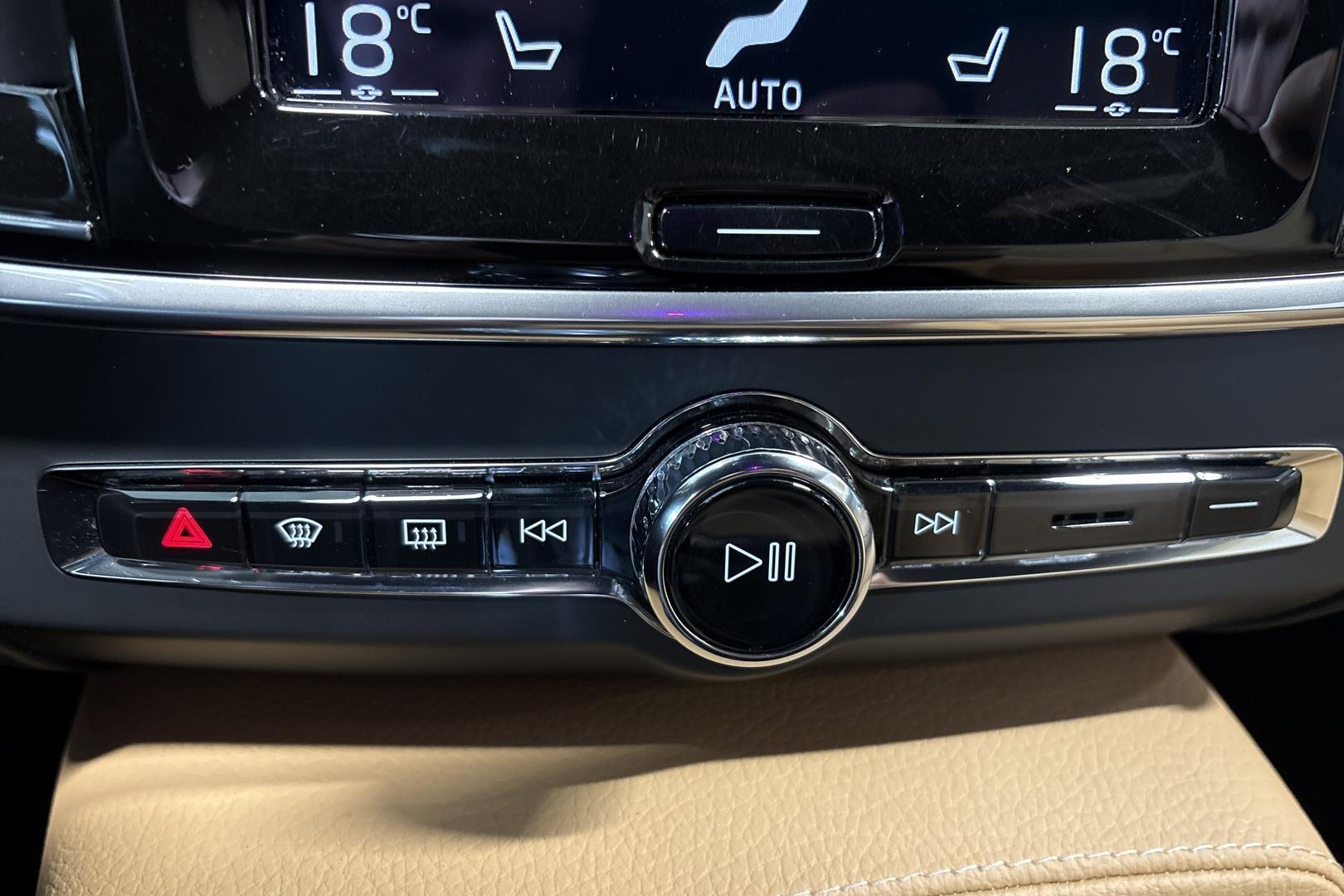 VOLVO V90 2020