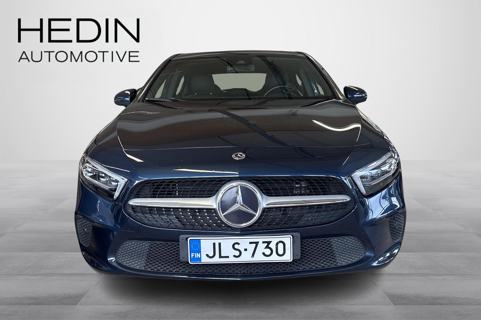 MERCEDES-BENZ A 2021