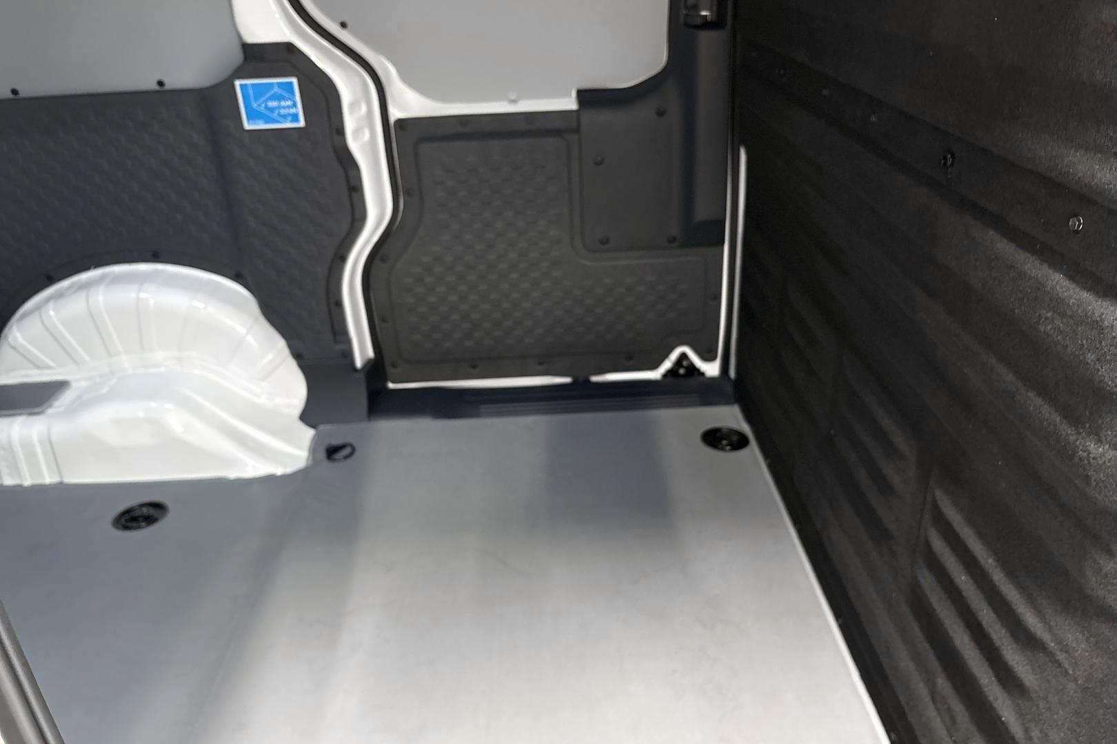 Kia PV5 Cargo 2026