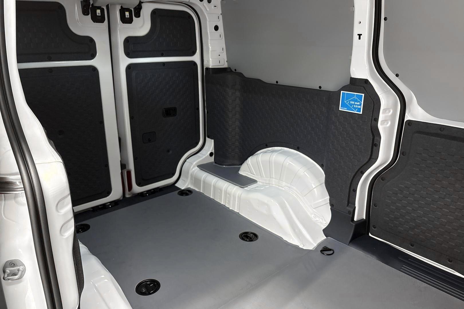 Kia PV5 Cargo 2026