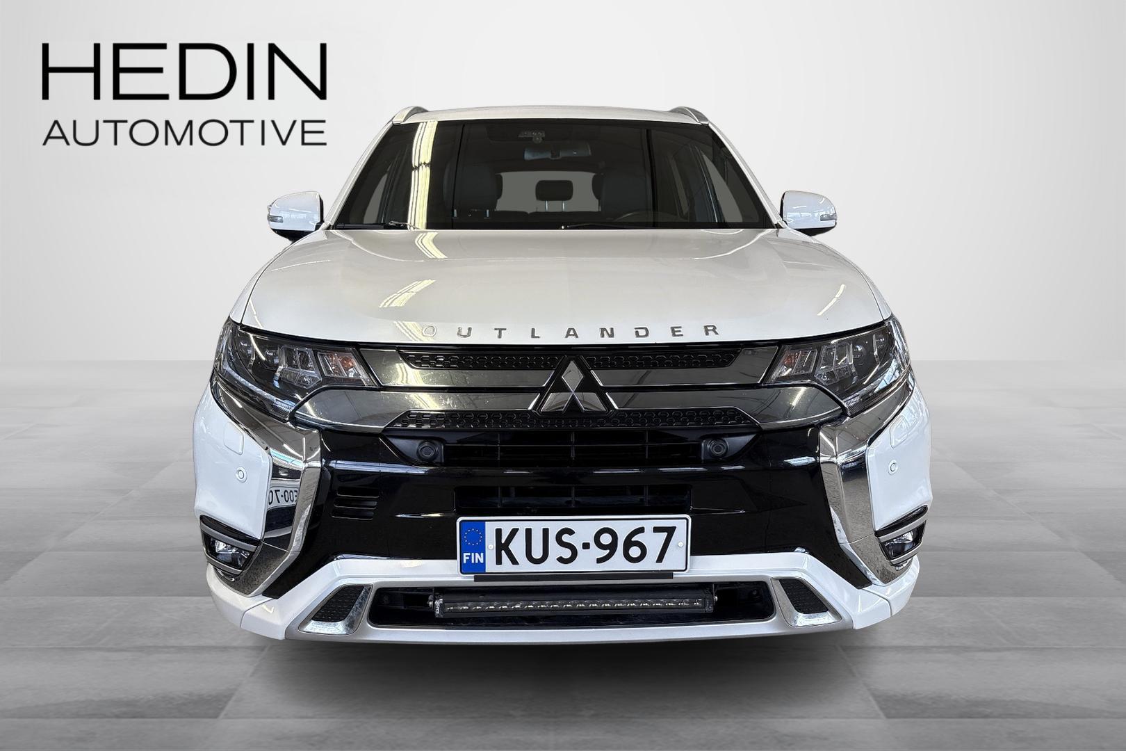 Mitsubishi Outlander PHEV 2020