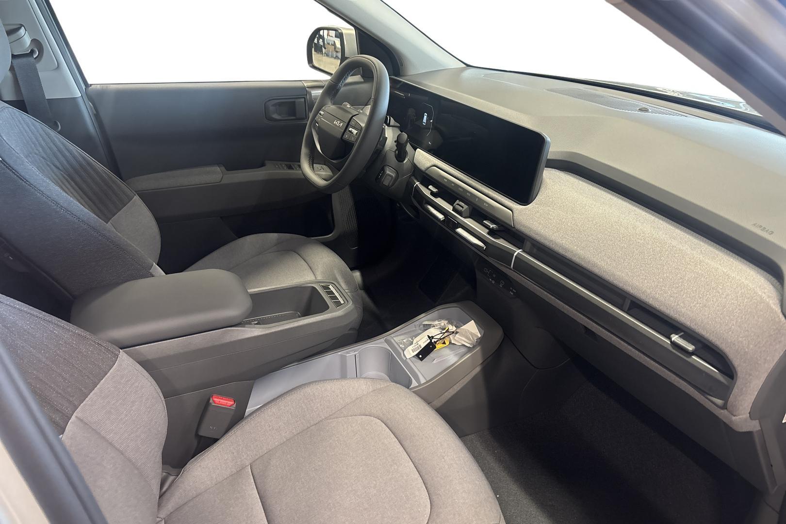 Kia EV3 12
