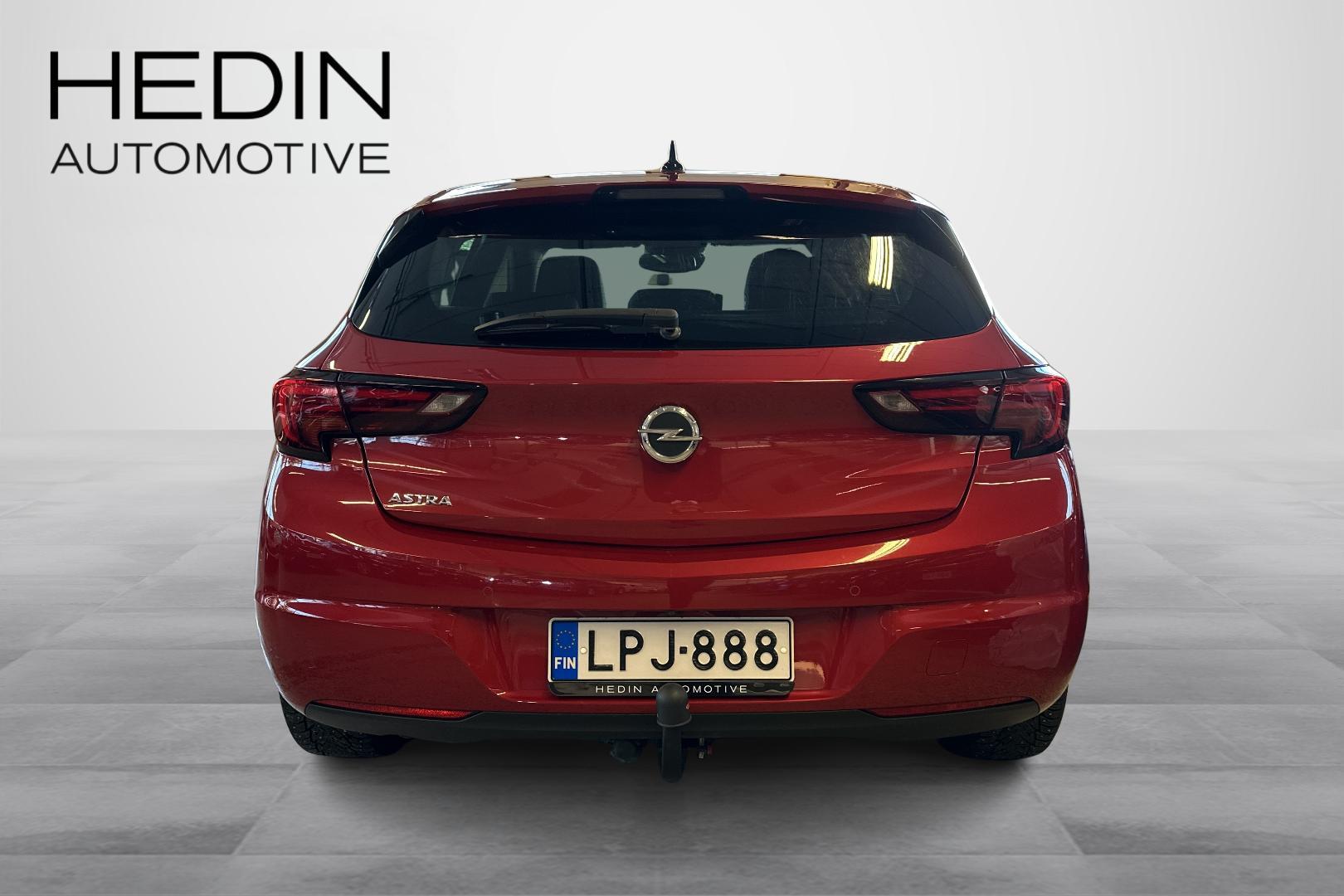 OPEL ASTRA 2021