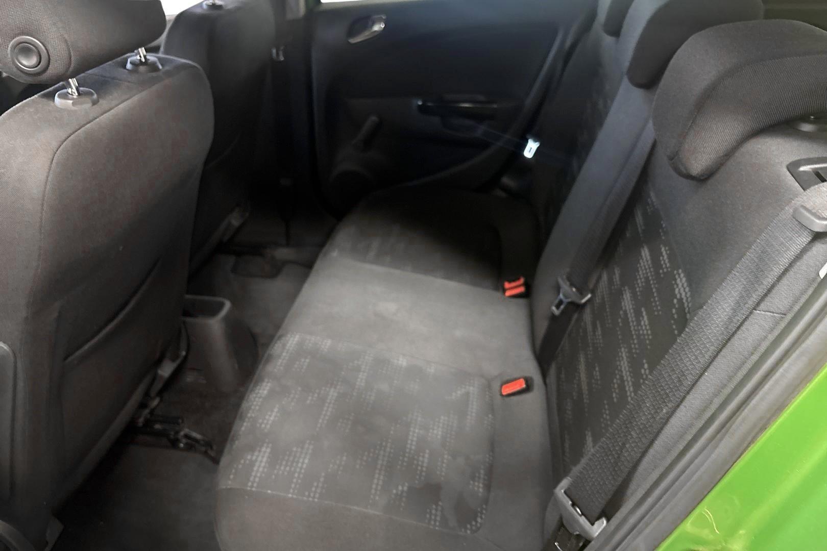 OPEL CORSA 2012