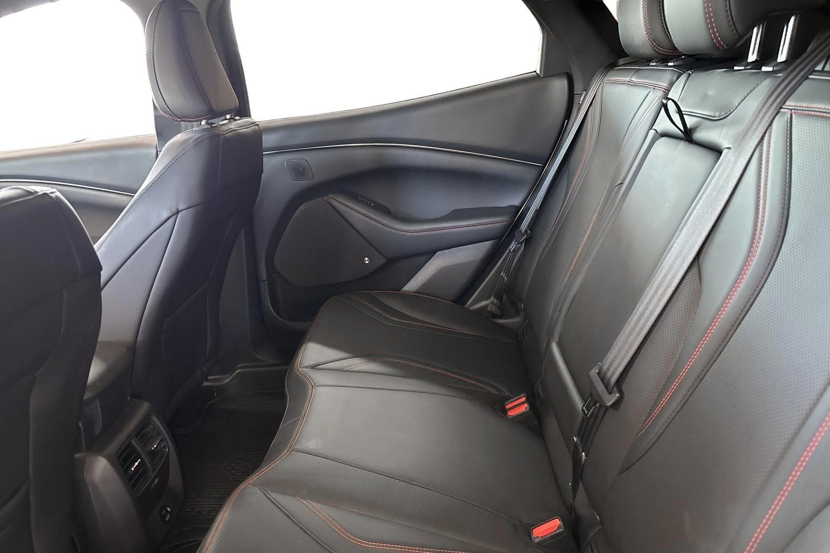 Ford Mustang Mach-E 9