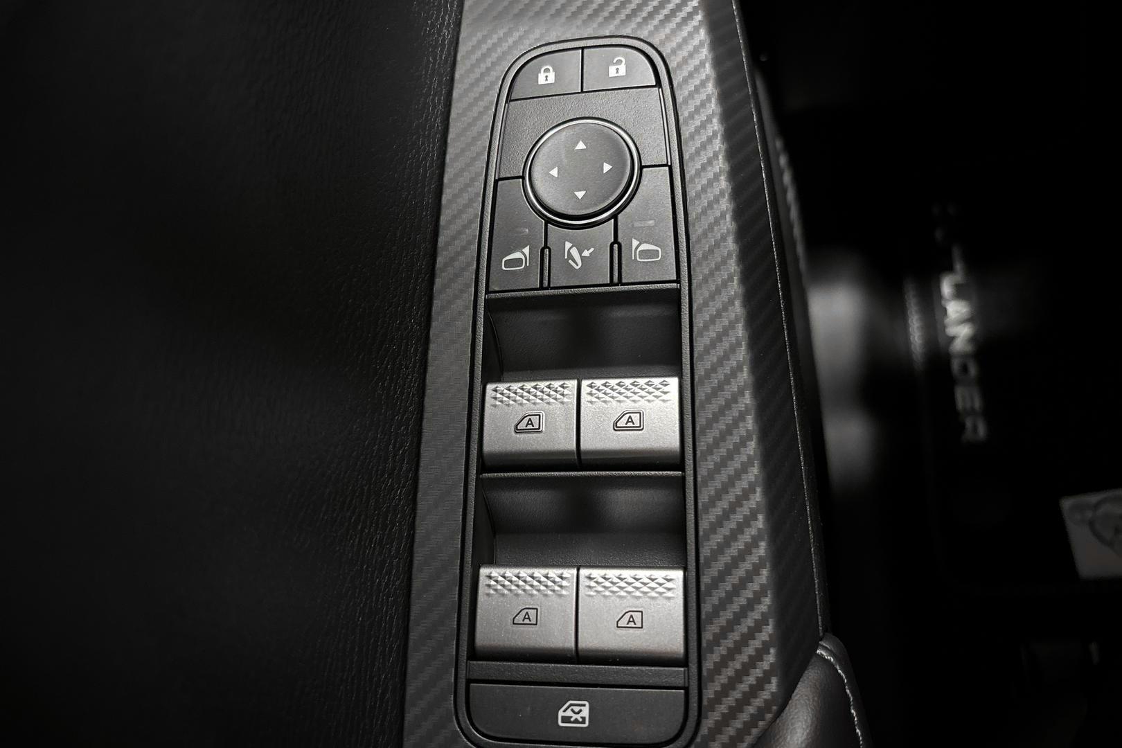 Mitsubishi Outlander 2026