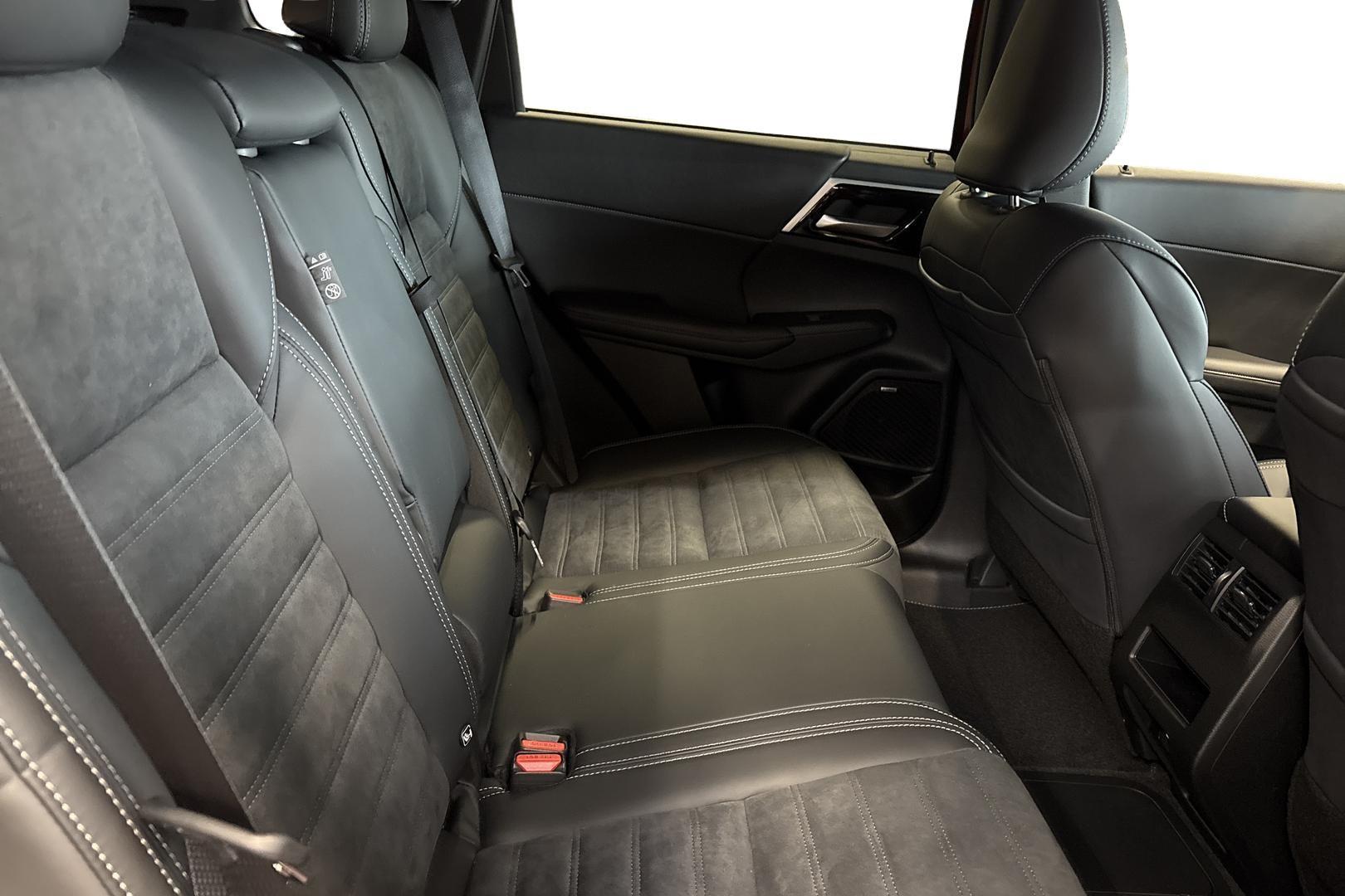 Mitsubishi Outlander 2026