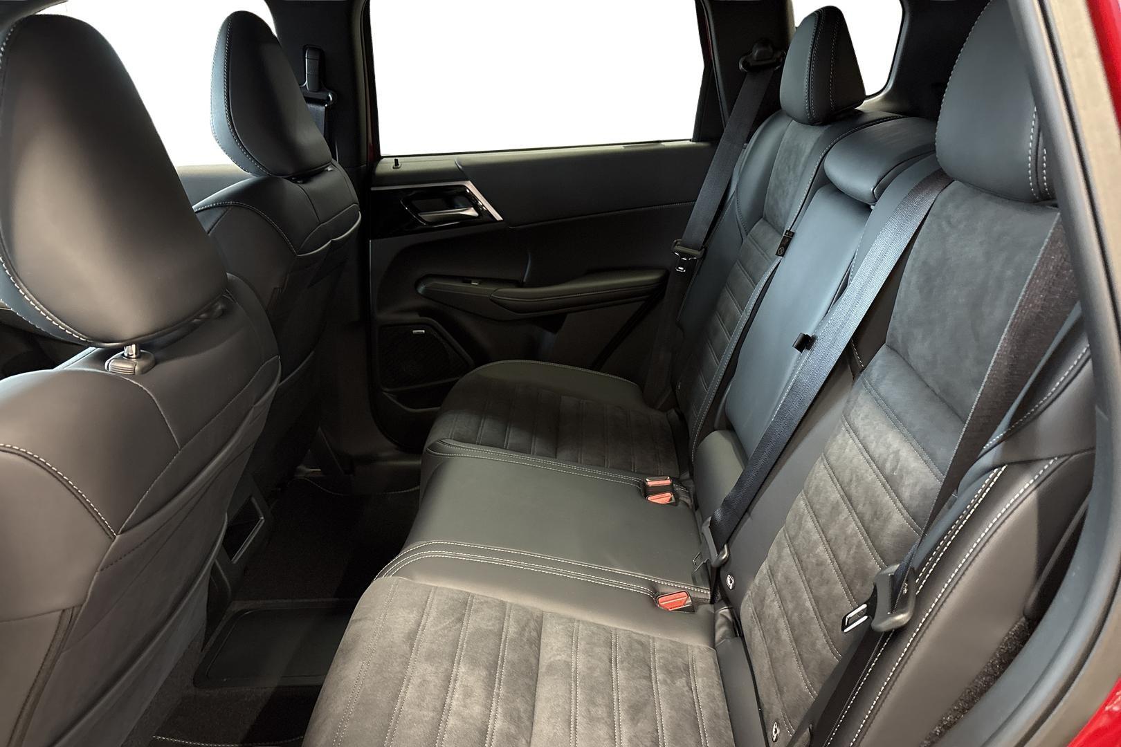 Mitsubishi Outlander 2026