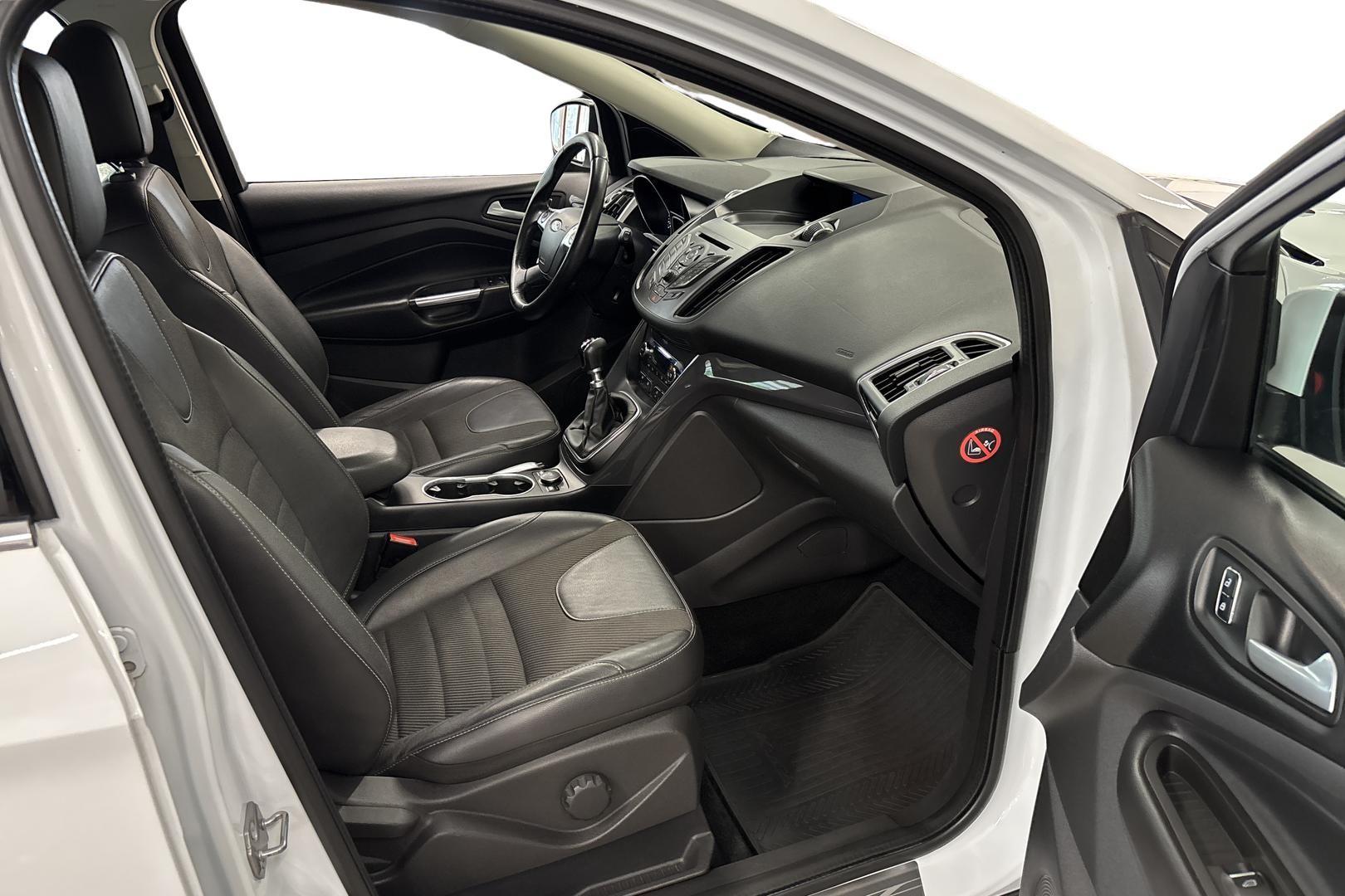 FORD Kuga 2015