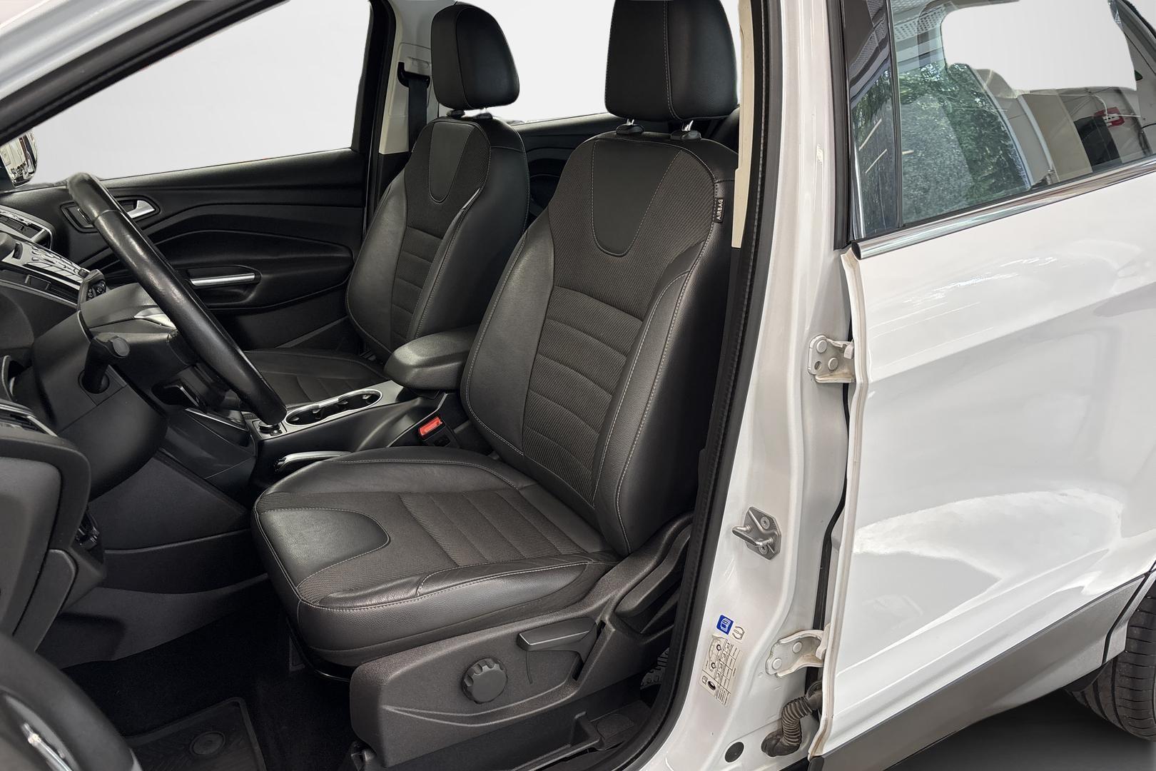 FORD Kuga 2015