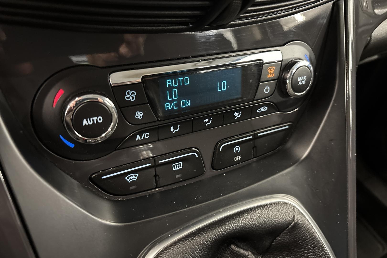 FORD Kuga 2015