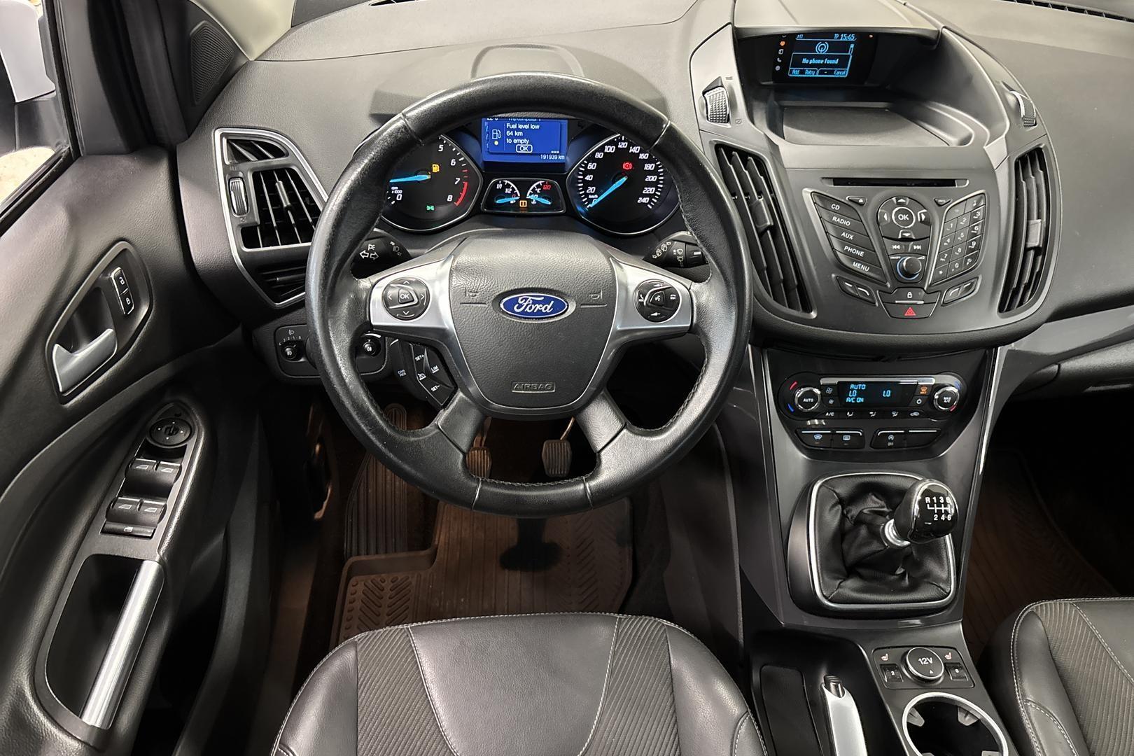 FORD Kuga 2015