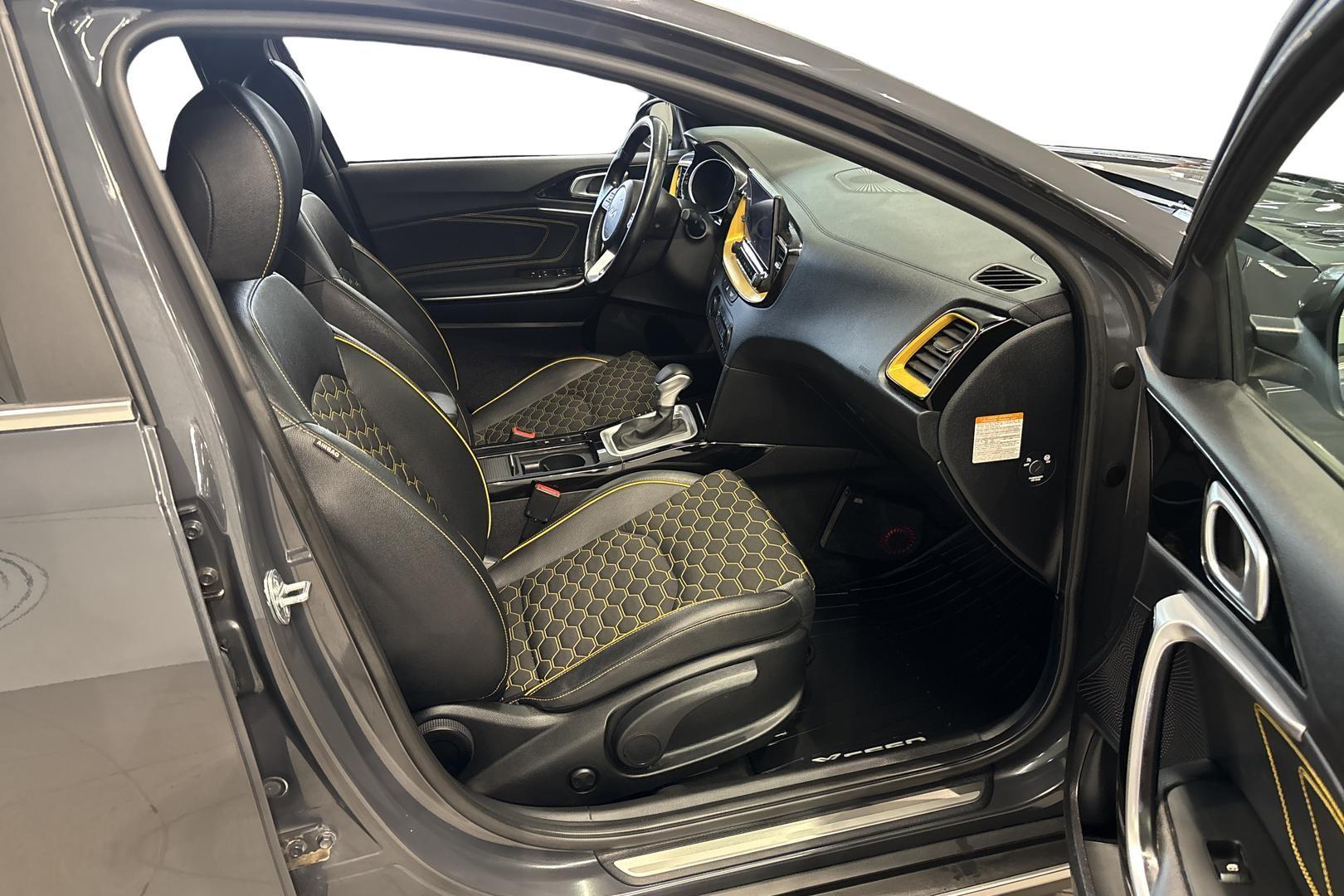 Kia XCeed 12