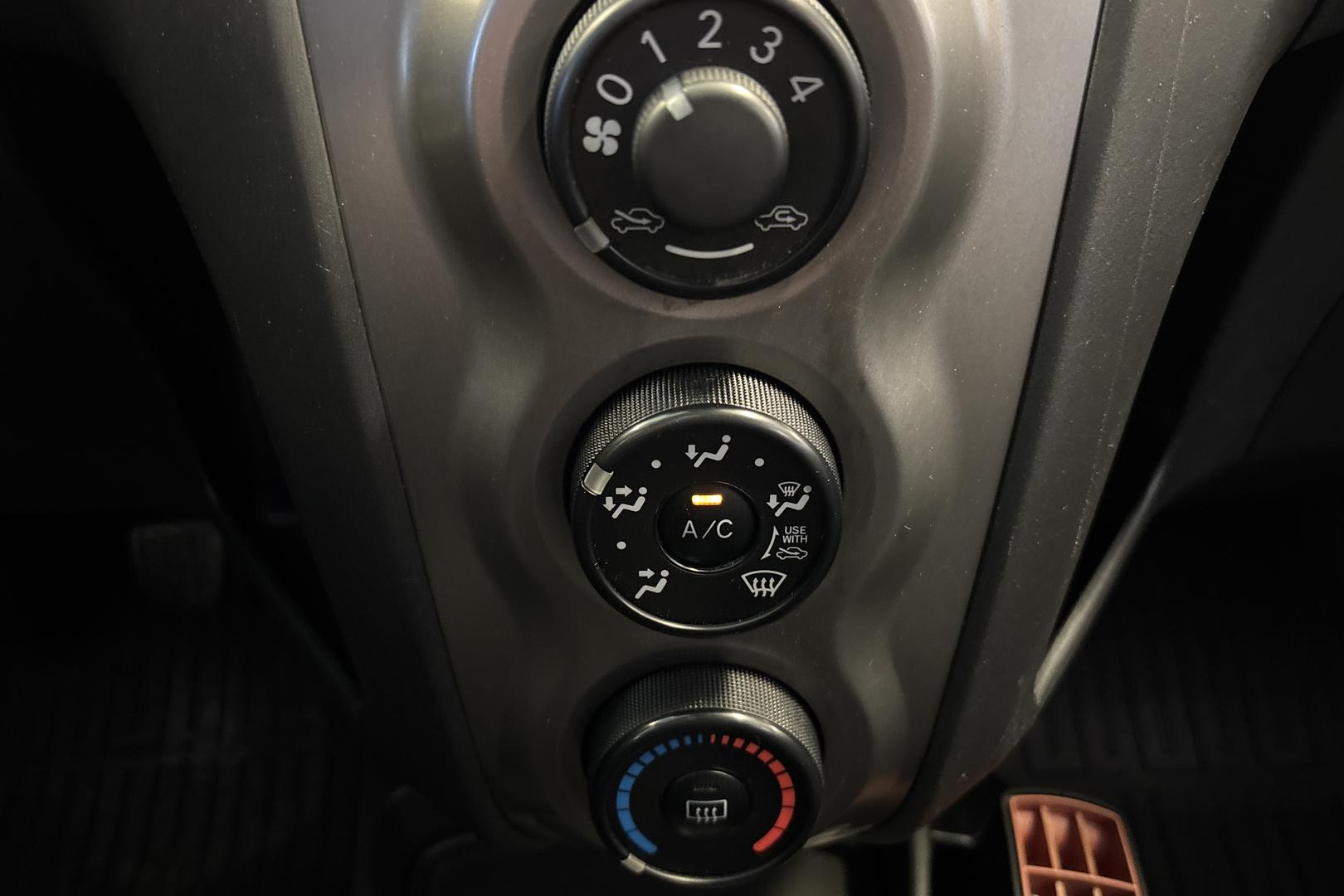 Toyota Yaris 2010