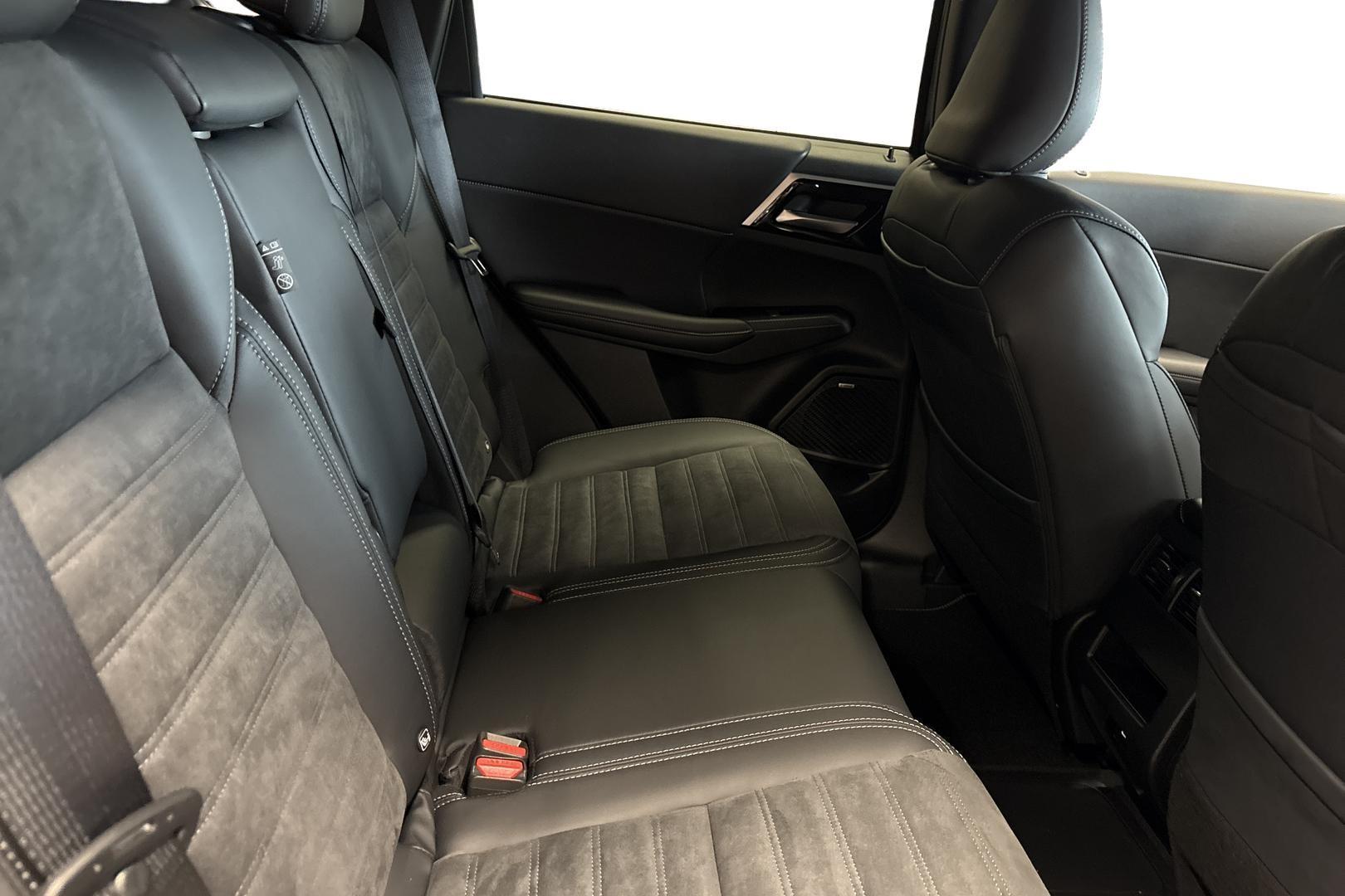 Mitsubishi Outlander 2026